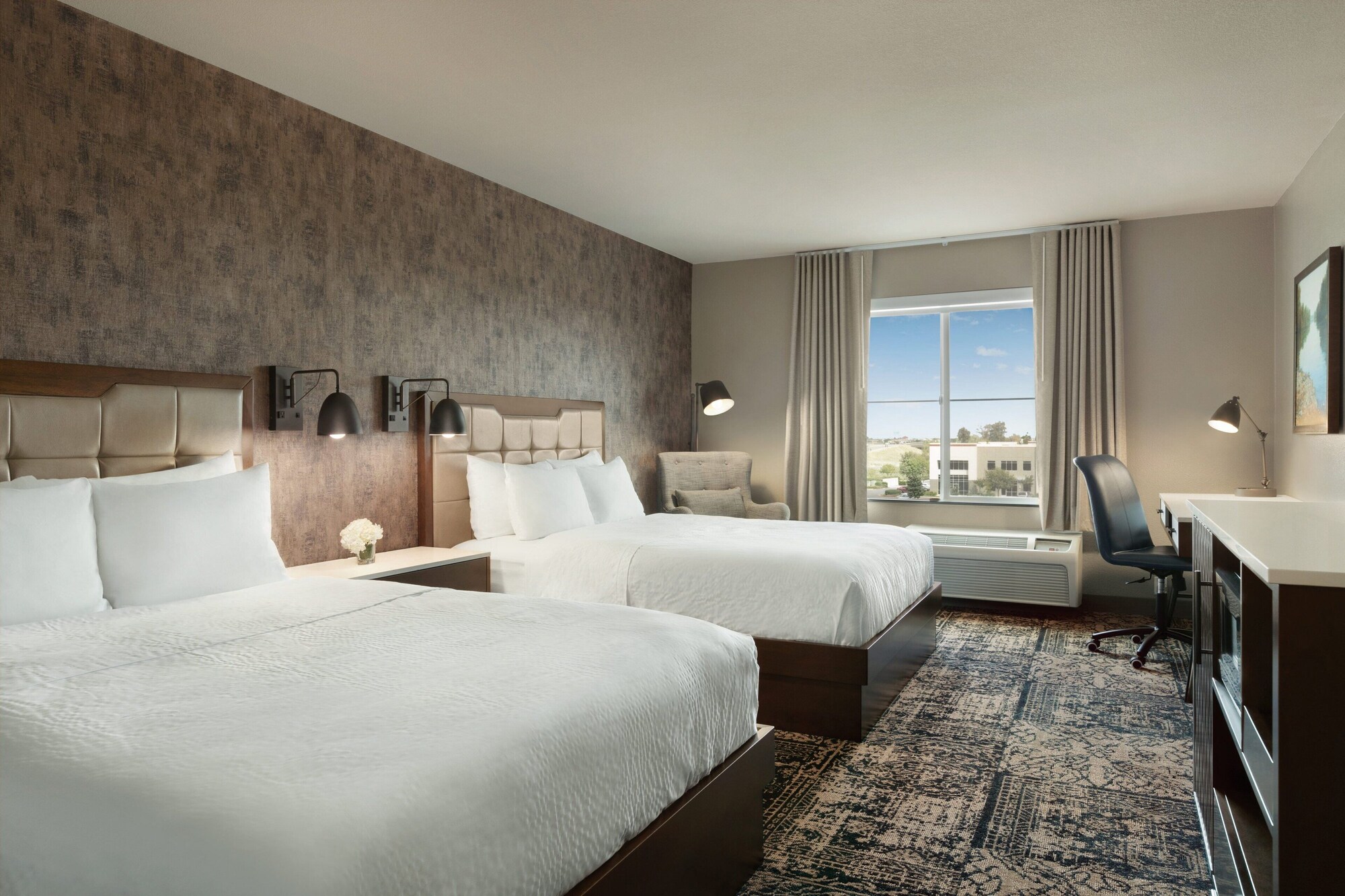 room, 2 queen beds