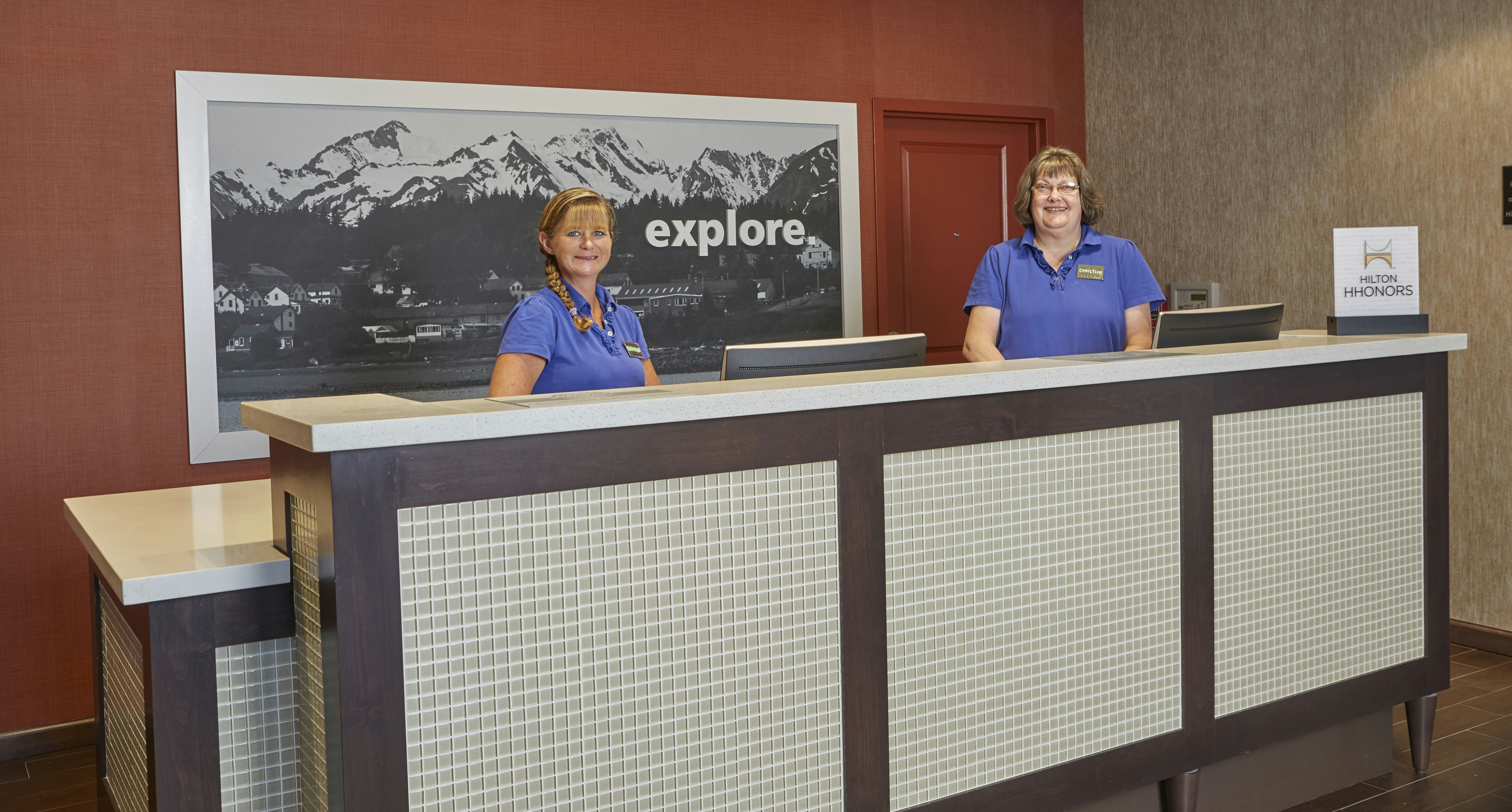 Hampton Inn and Suites Hood River 7/55