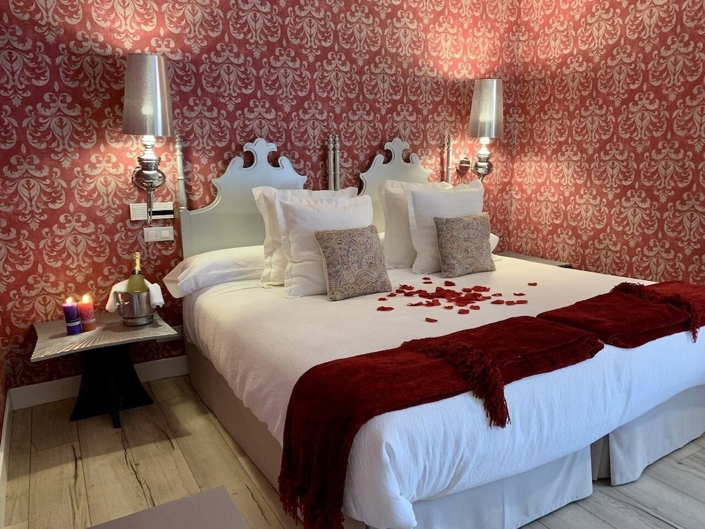 HOTEL PALACIO TORRE DE RUESGA 25/64