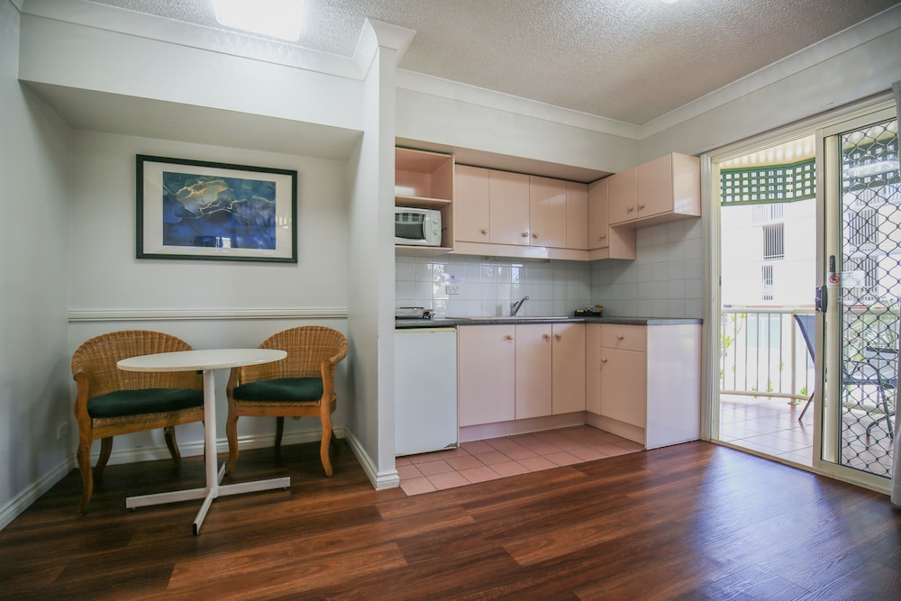 Toowong Central Motel Apartments 36/51
