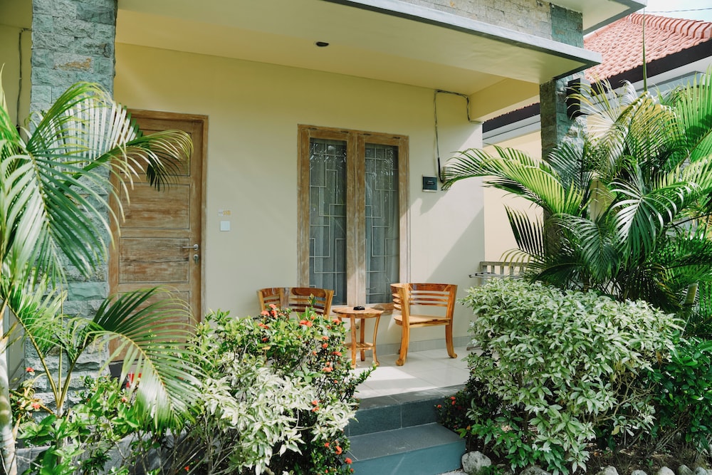 Taman Asih Bingin Homestay 1/47