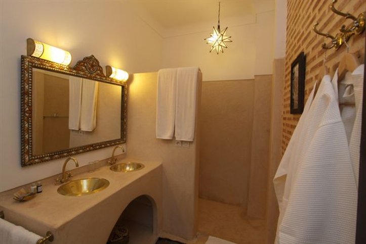 Riad Karmela 50/50