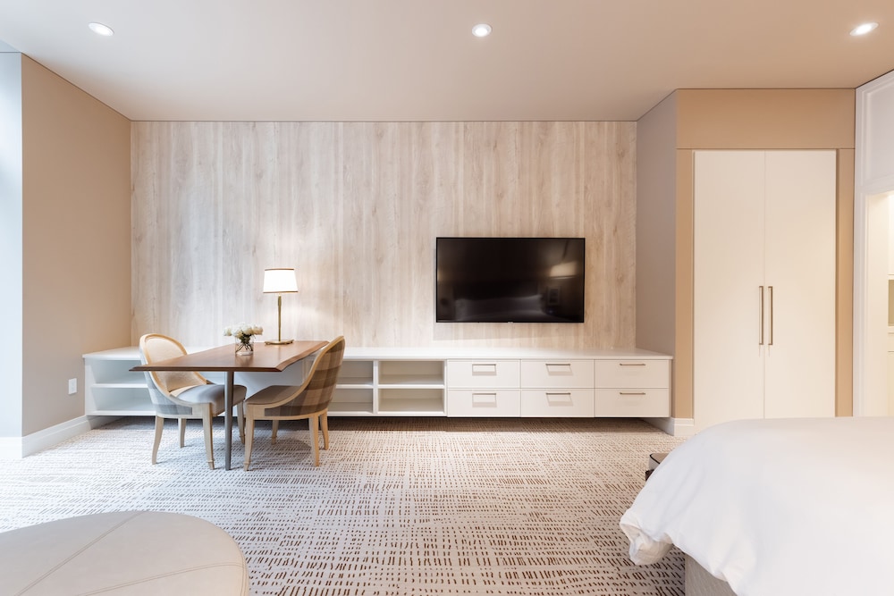 Goldener Hirsch, Auberge Resorts Collection 46/72