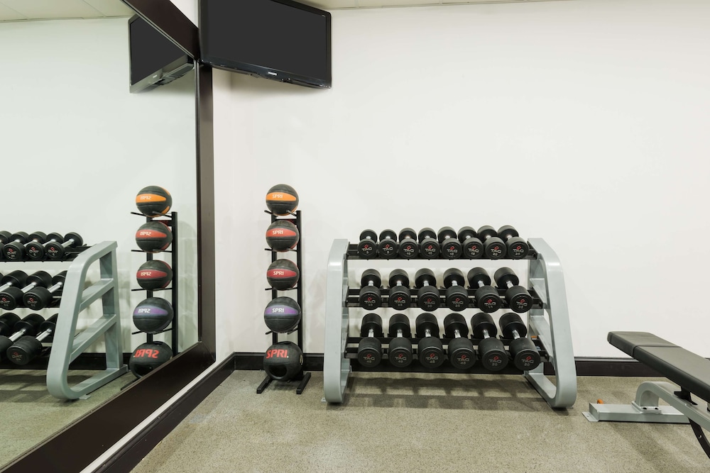 Homewood Suites by Hilton Holyoke-Springfield/North, MA 32/77