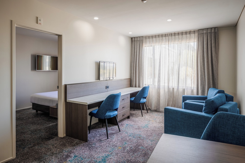 Heartland Hotel Auckland Airport 53/63