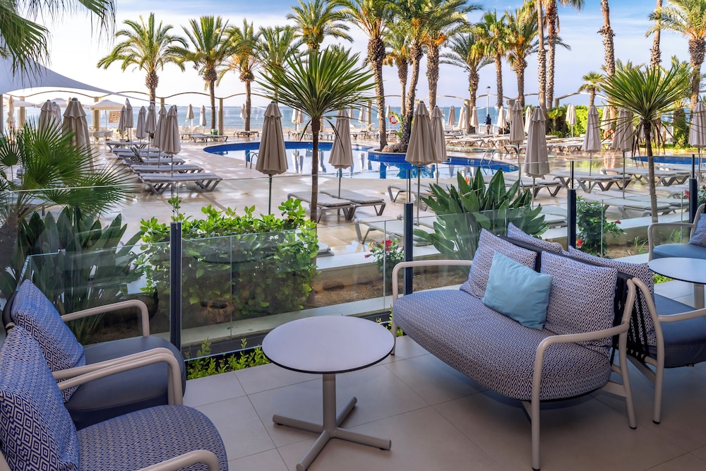 Caprici Beach Hotel & Spa 28/44