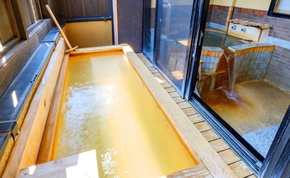 Koshika no Onsen 35/50