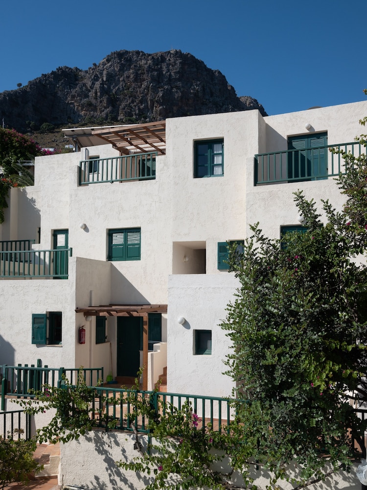 Kalimera Village 4/70