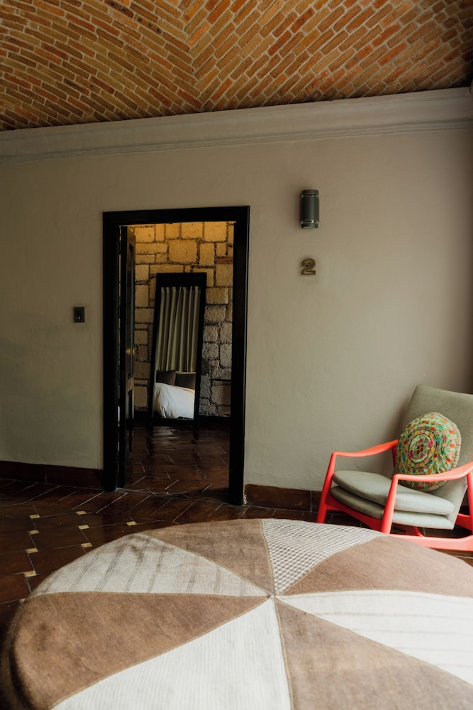 Dos Casas Boutique Hotel Spa 67/75