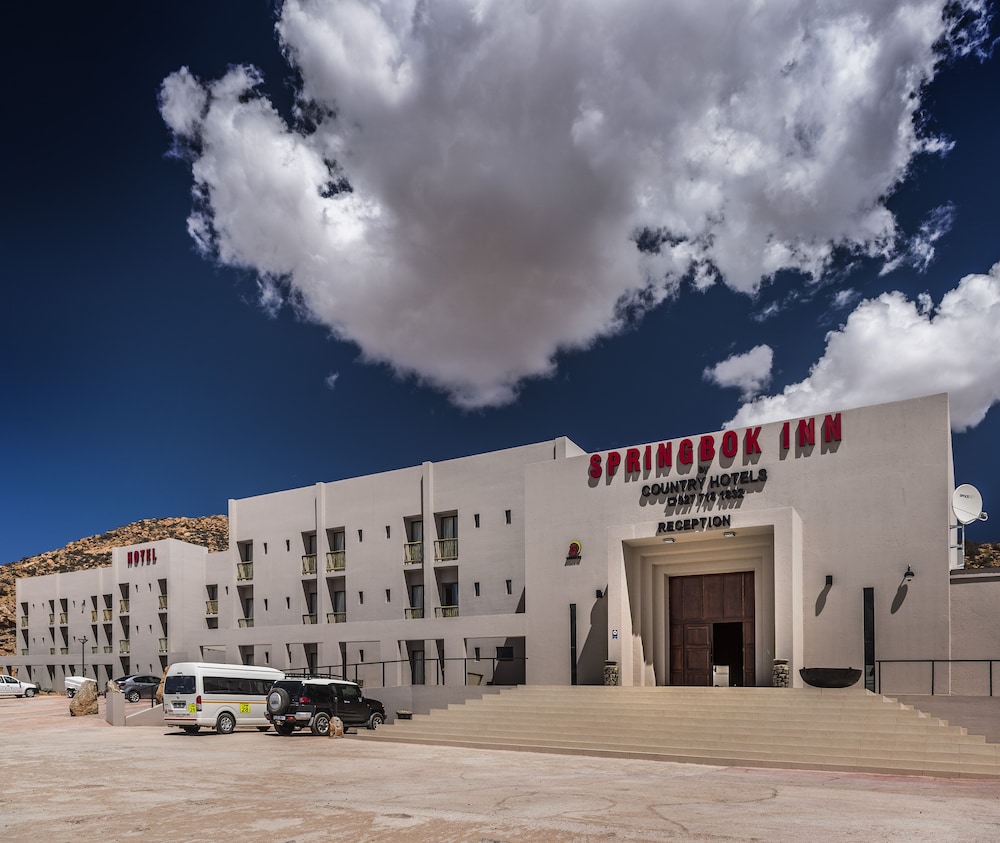 Springbok Inn By Country Hotels 4/32