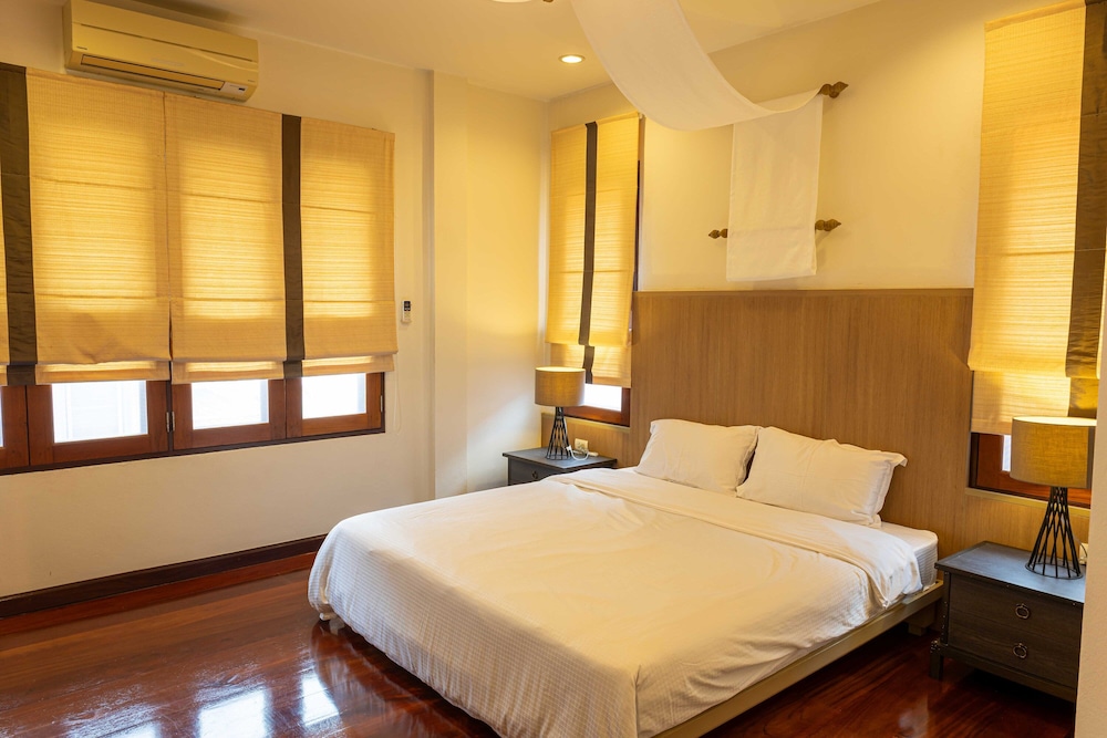 Premium Villa Baan Kinlom Chomlay 23/39