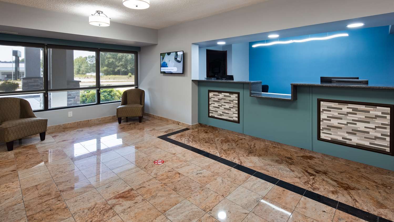 Best Western Emporia 8/27