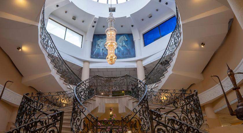 The Legend Palace Islamabad 40/50