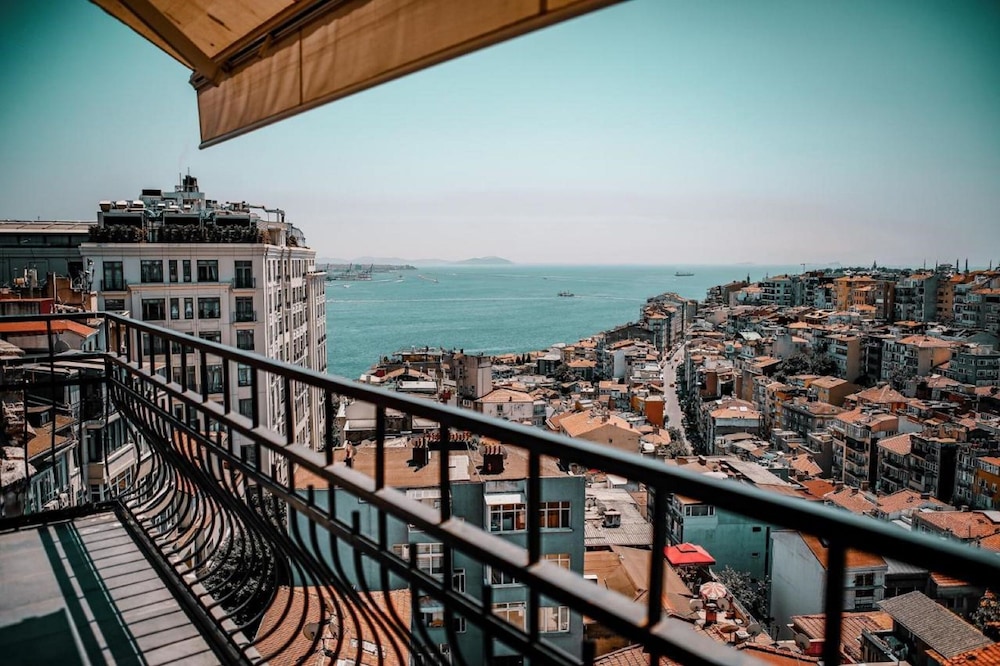 Juno Taksim Hotel 70/75