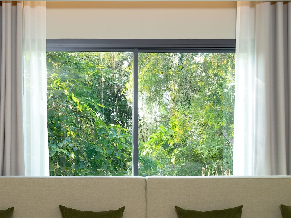 Mercure Rayong Lomtalay Villas and Resort 31/46
