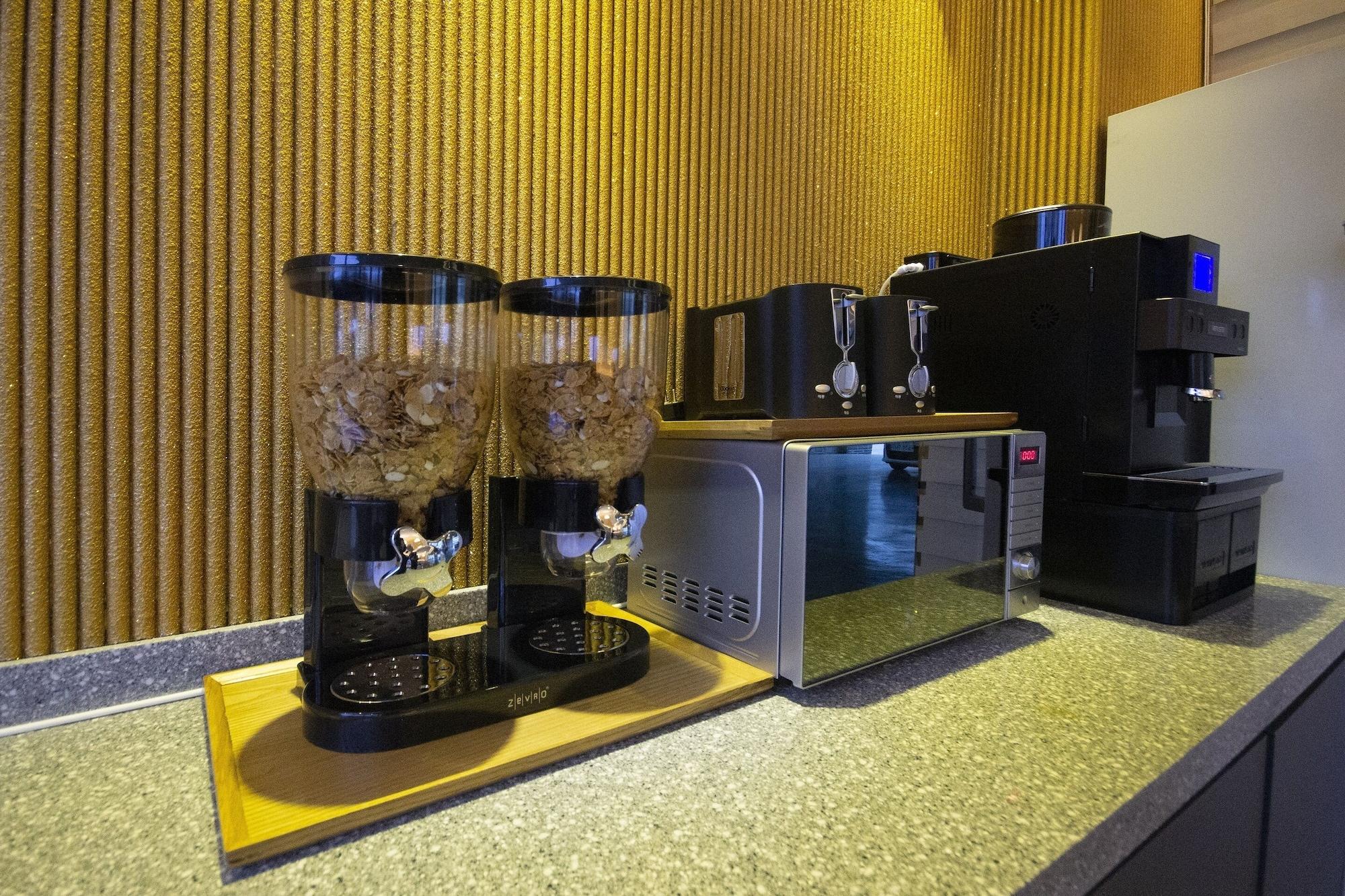 Gyeongju Brown Dot Gyeongju Bulguksa Branch 26/41