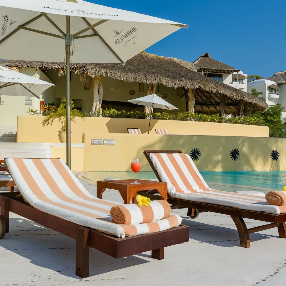 Quinta Real Huatulco 67/77