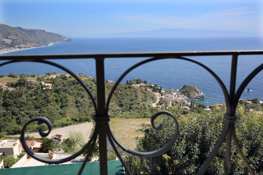 Hotel Villa Astoria 25/33
