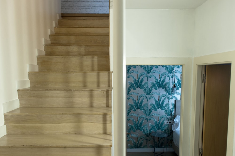 MH Apartments Sant Pau 12/31