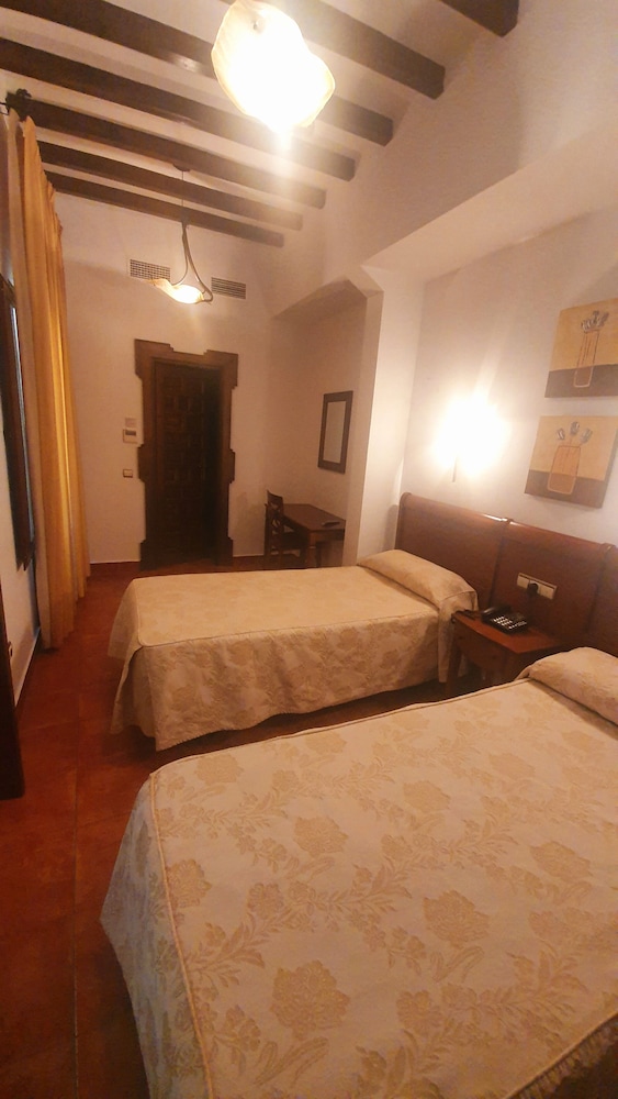 Coso Viejo Hotel 12/61