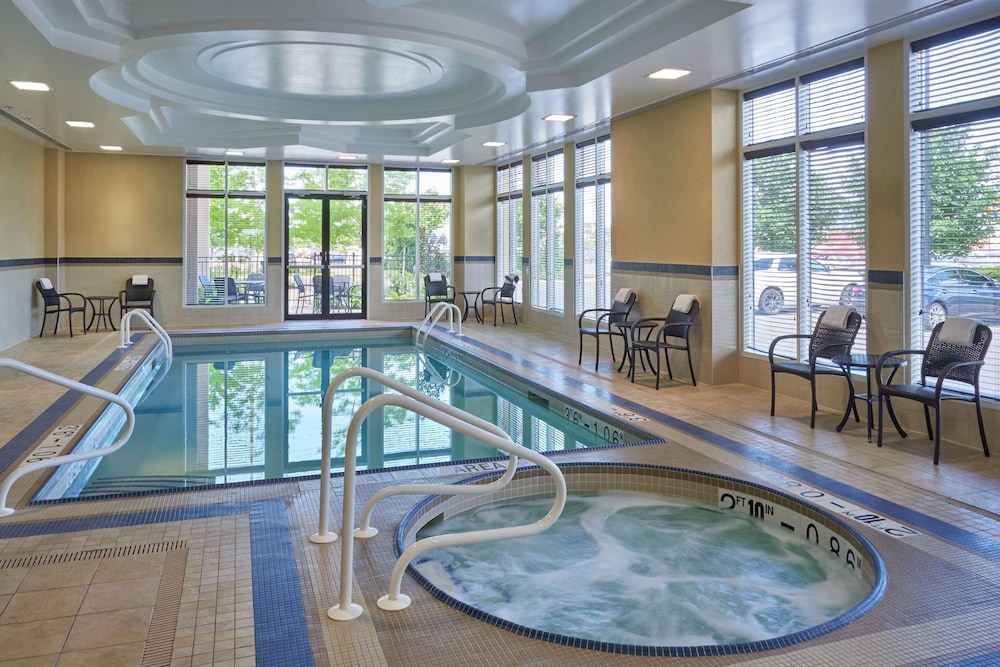 Hilton Garden Inn Toronto Airport West/Mississauga 28/38