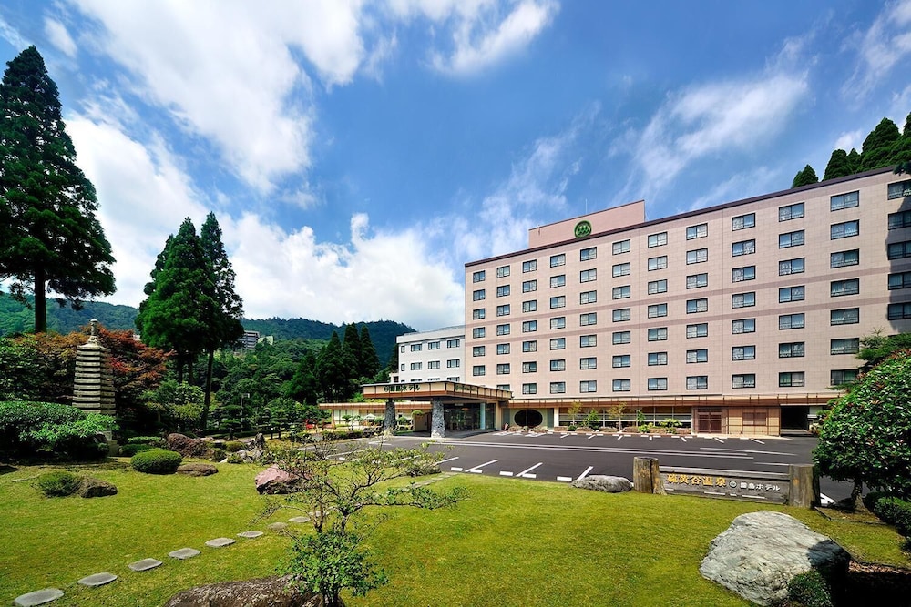 Kirishima Hotel 49/50