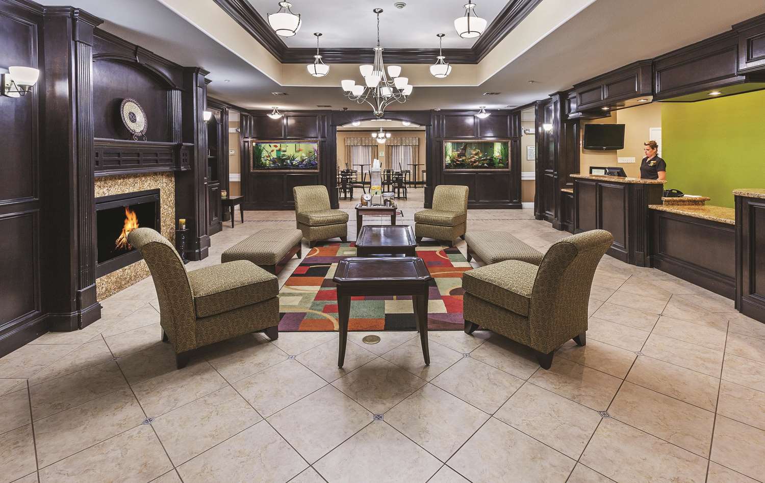 La Quinta Inn & Suites by Wyndham Livingston 12/18