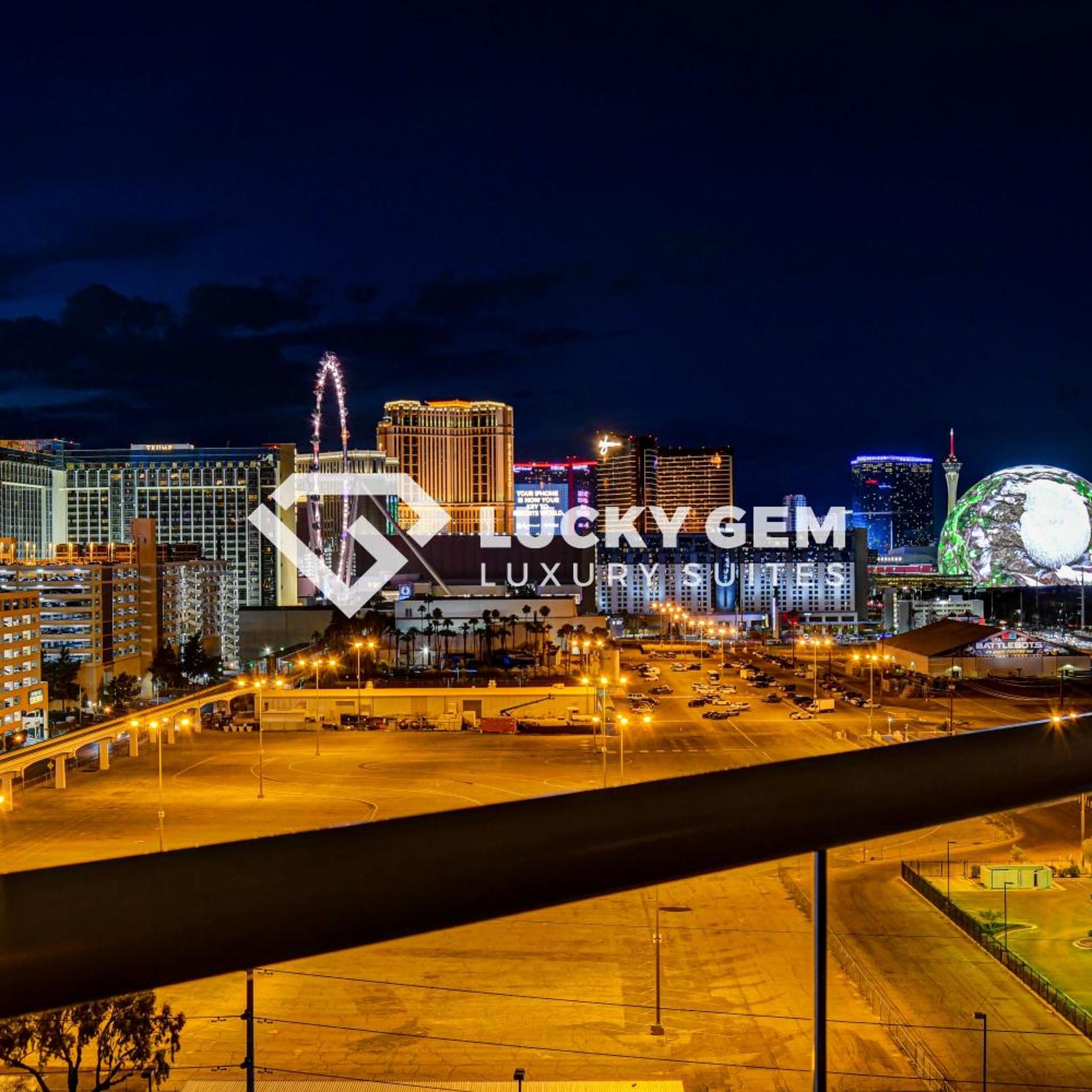 SPHERE VIEW - Signature MGM Resort Lucky Gem Penthouse & Luxury Suites 10817 33/49