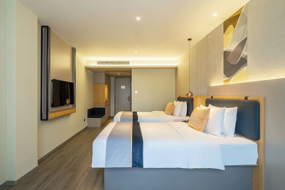Home Inns Xiamen 9/33