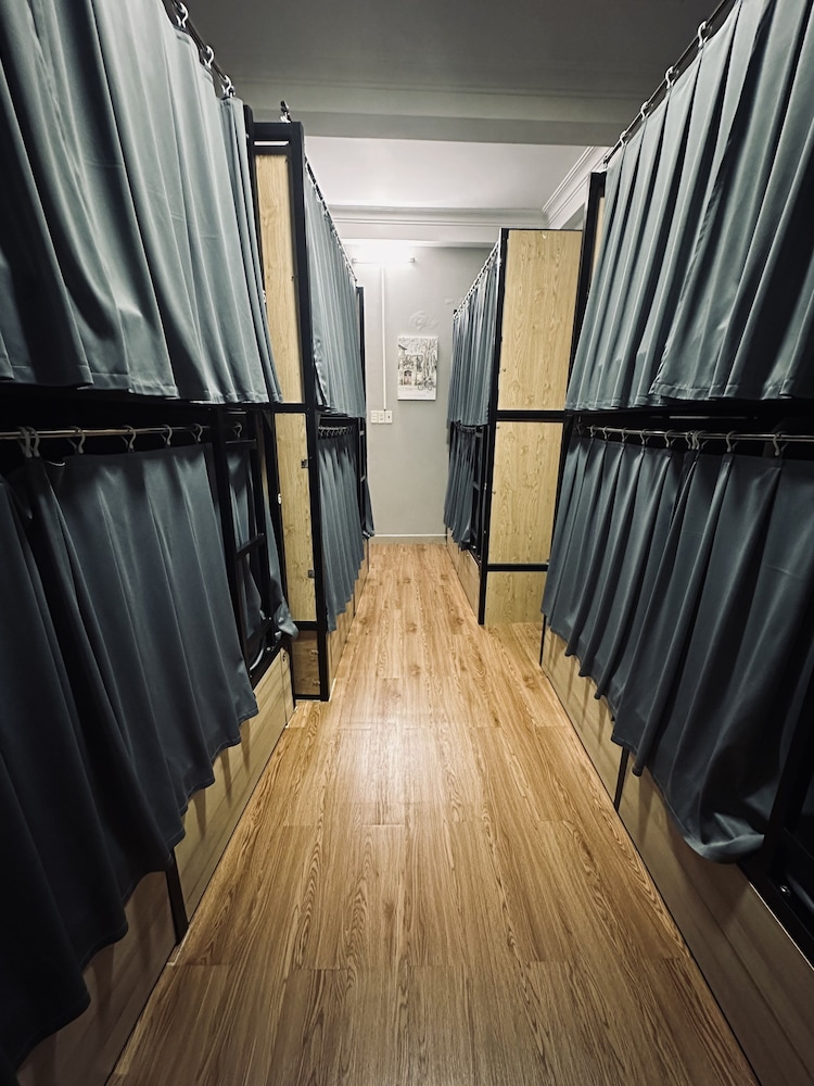Alleyway Hostel - Adults Only 10/15