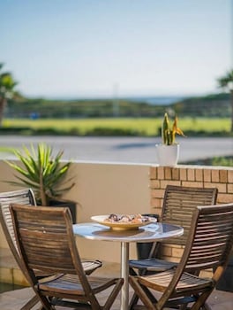 Palm Beach Guesthouse photo3