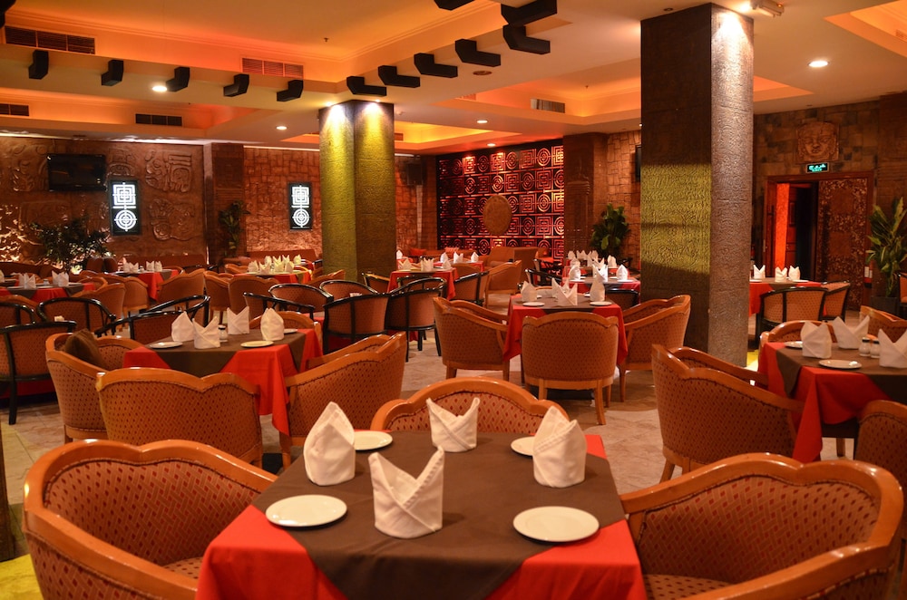 Pars International Hotel 47/58