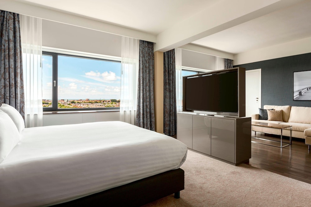 The Hague Marriott Hotel 10/63