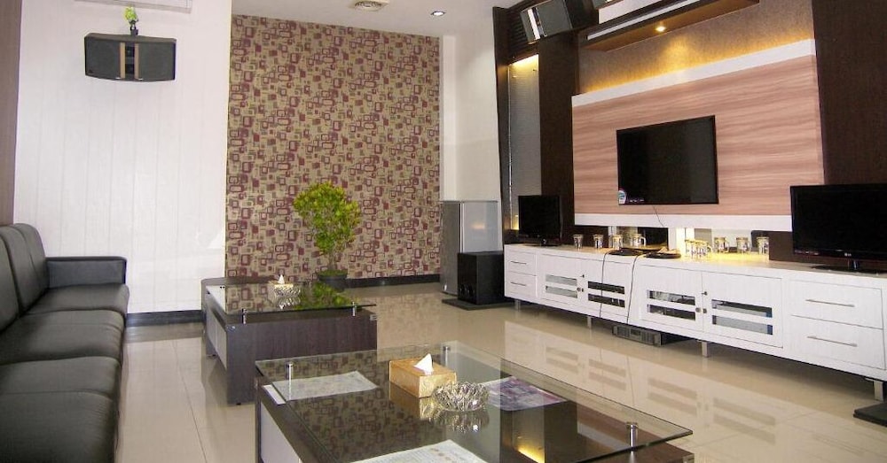 Hotel Harmony In Pontianak 4/62