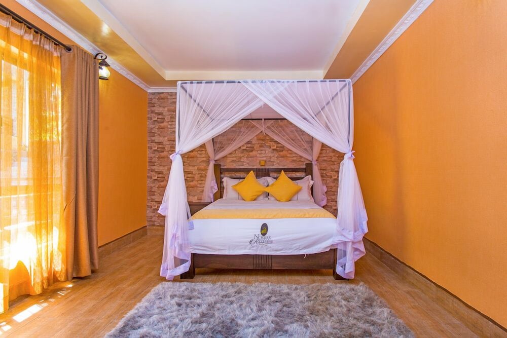 Nokras Riverine Hotel & Spa 12/34