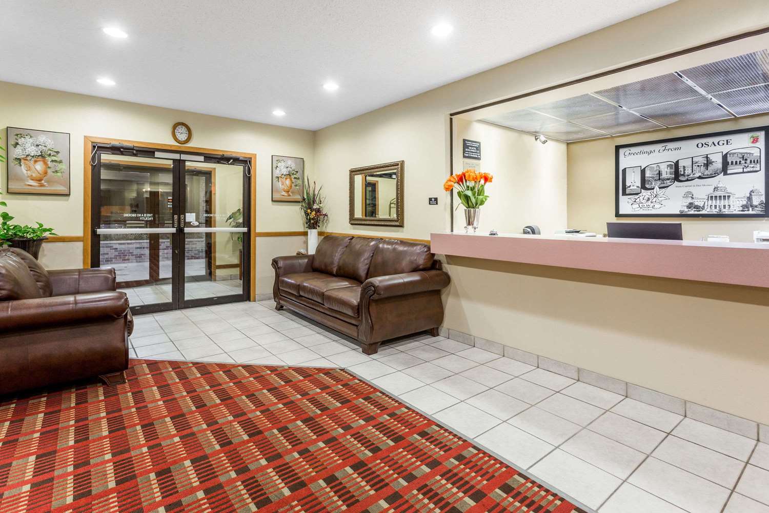Super 8 by Wyndham Osage 1/4