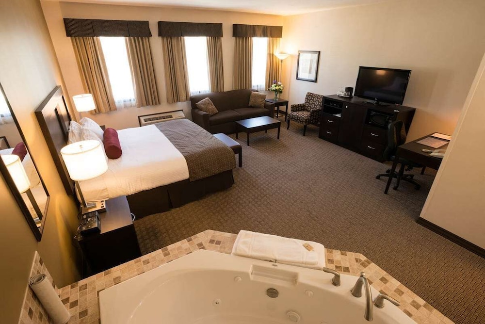 Best Western Plus Baker Street Inn 32/68