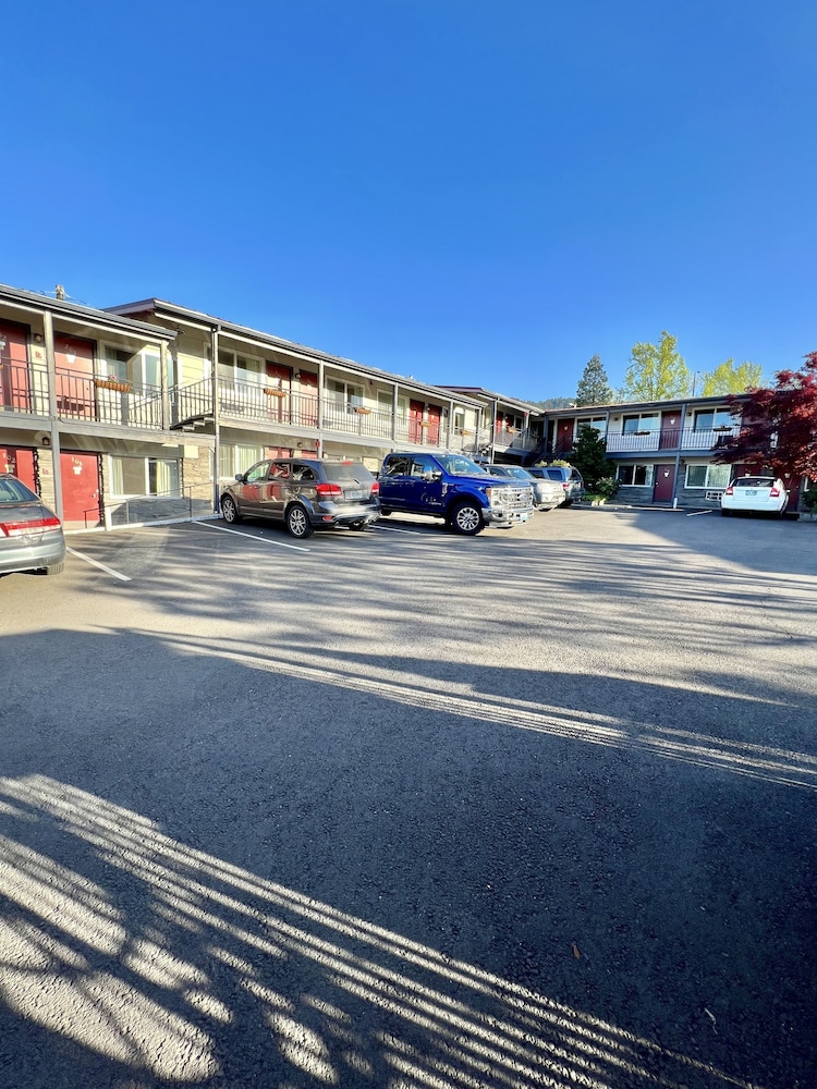 Timbers Motel 39/50
