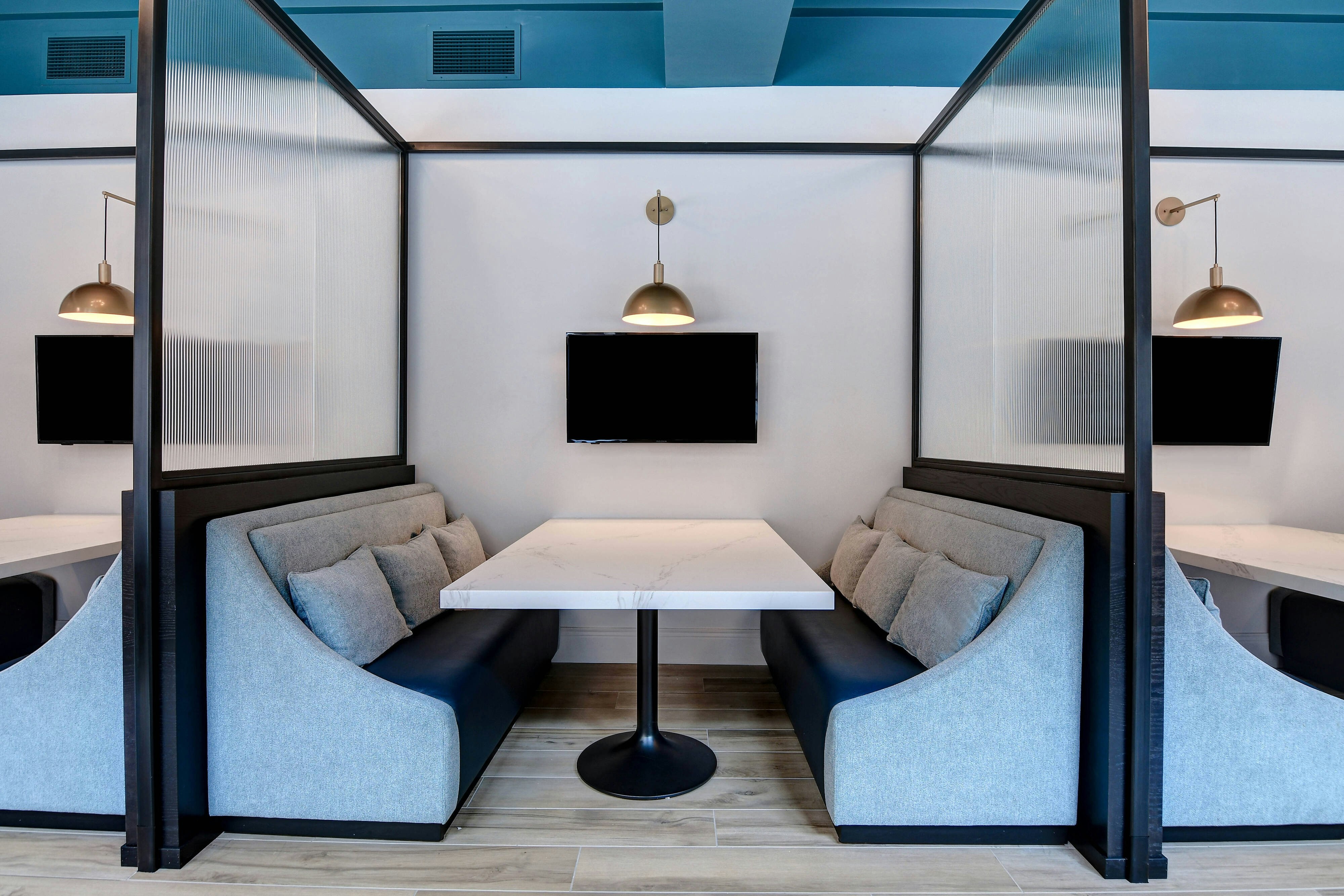 Courtyard by Marriott Cincinnati Downtown 14/25