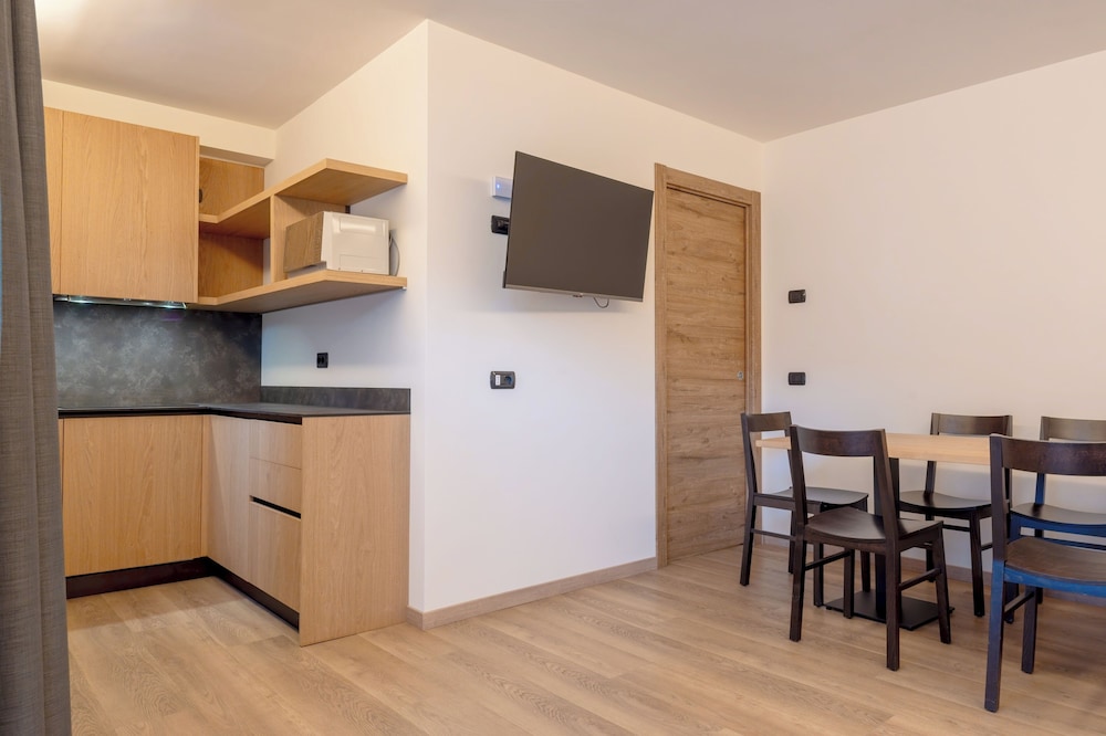 Residende Nevegall 33/42