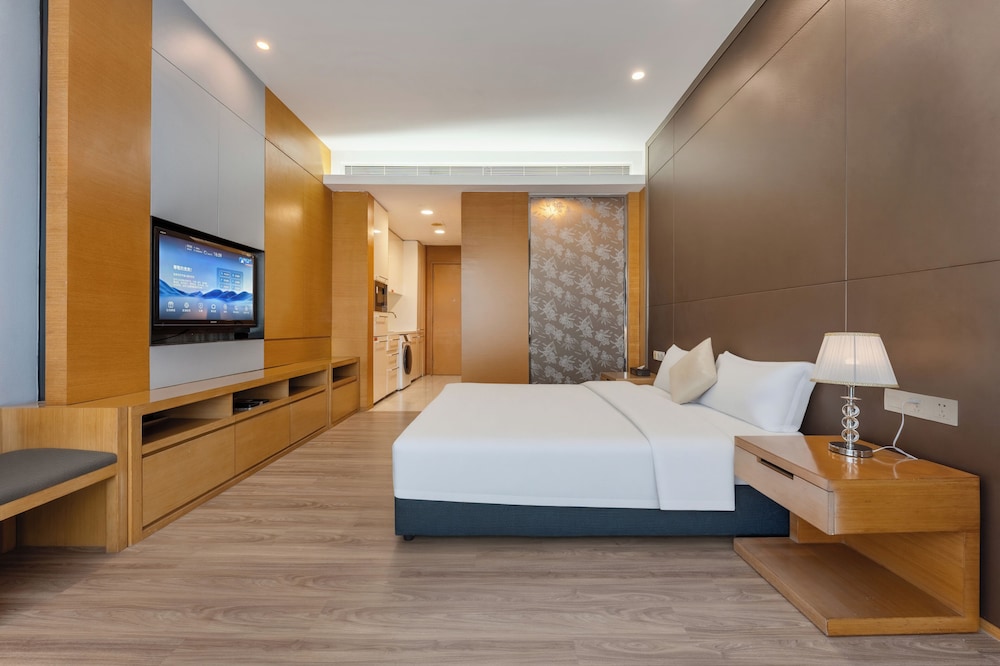 Side Apartment 23/50