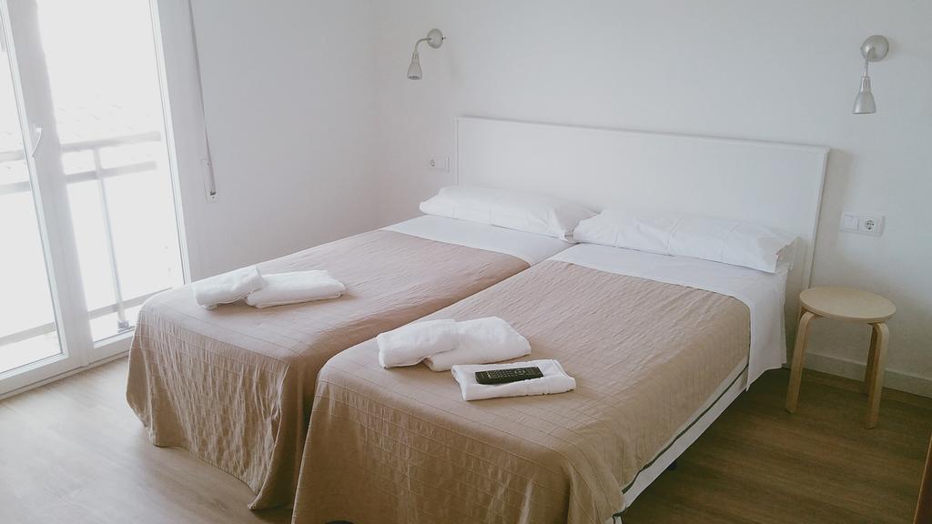HOTEL VILA DE PREMIA 5/24