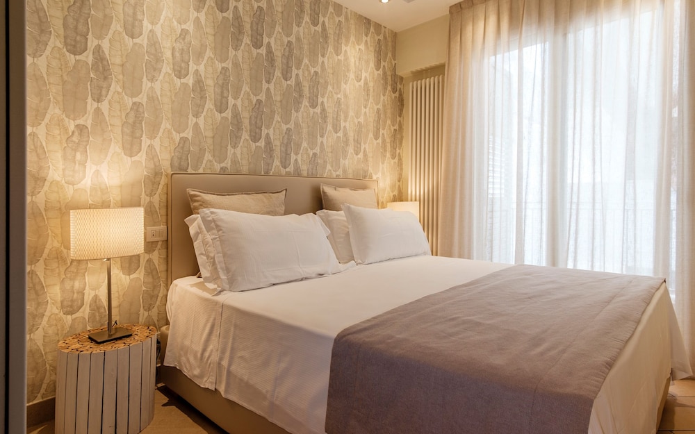 PRESTIGE, APARTMENT