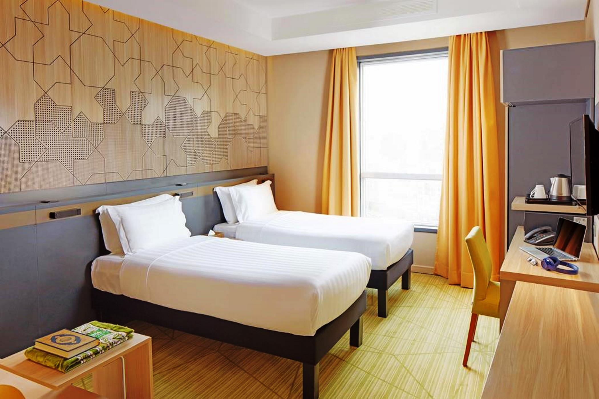 غرفة قياسية بسرير مزدوج أو سريرين منفصلين، إيبيس ستايلز مكة(Ibis Styles Makkah) 2/2