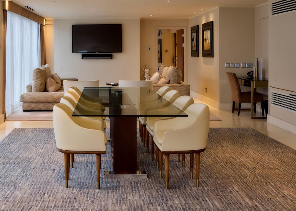 The May Fair Hotel, Mayfair, London 54/63