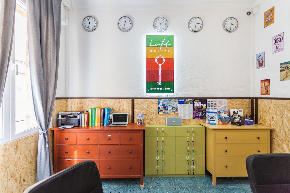 Loft Hostal 5/50