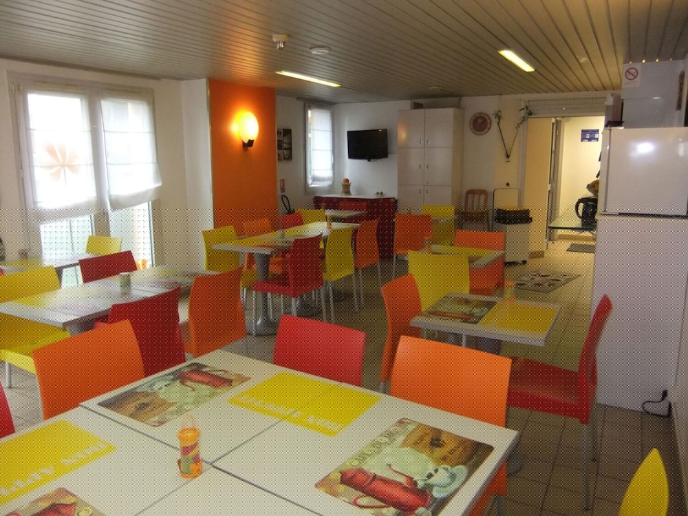 Hotel Premiere Classe Niort Est - Chauray 44/57