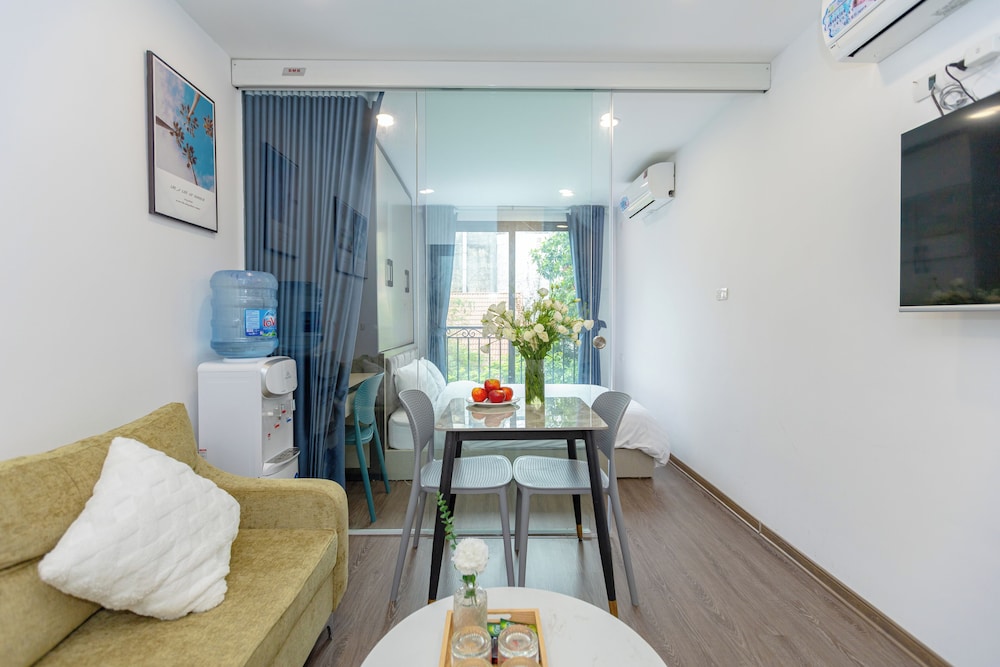 LUMI Hotel & Apartment 29/42