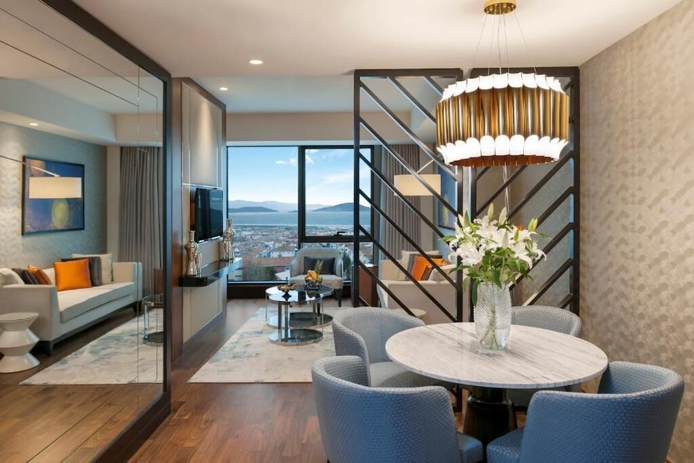 Elite World Grand Istanbul Kucukyali Hotel 47/68