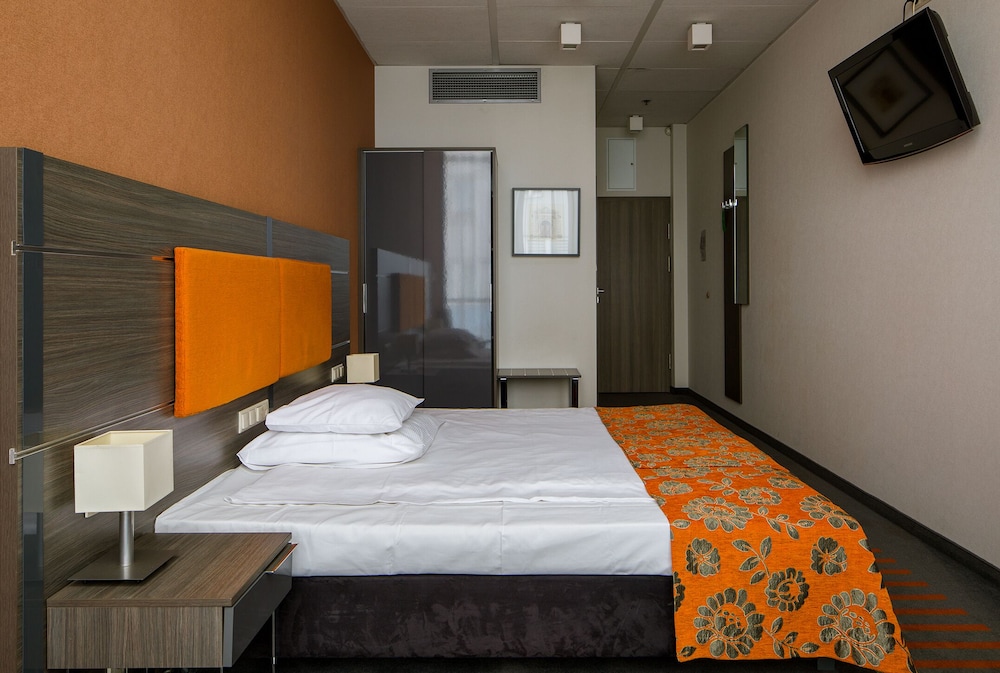 Hotel Centrum 18/55